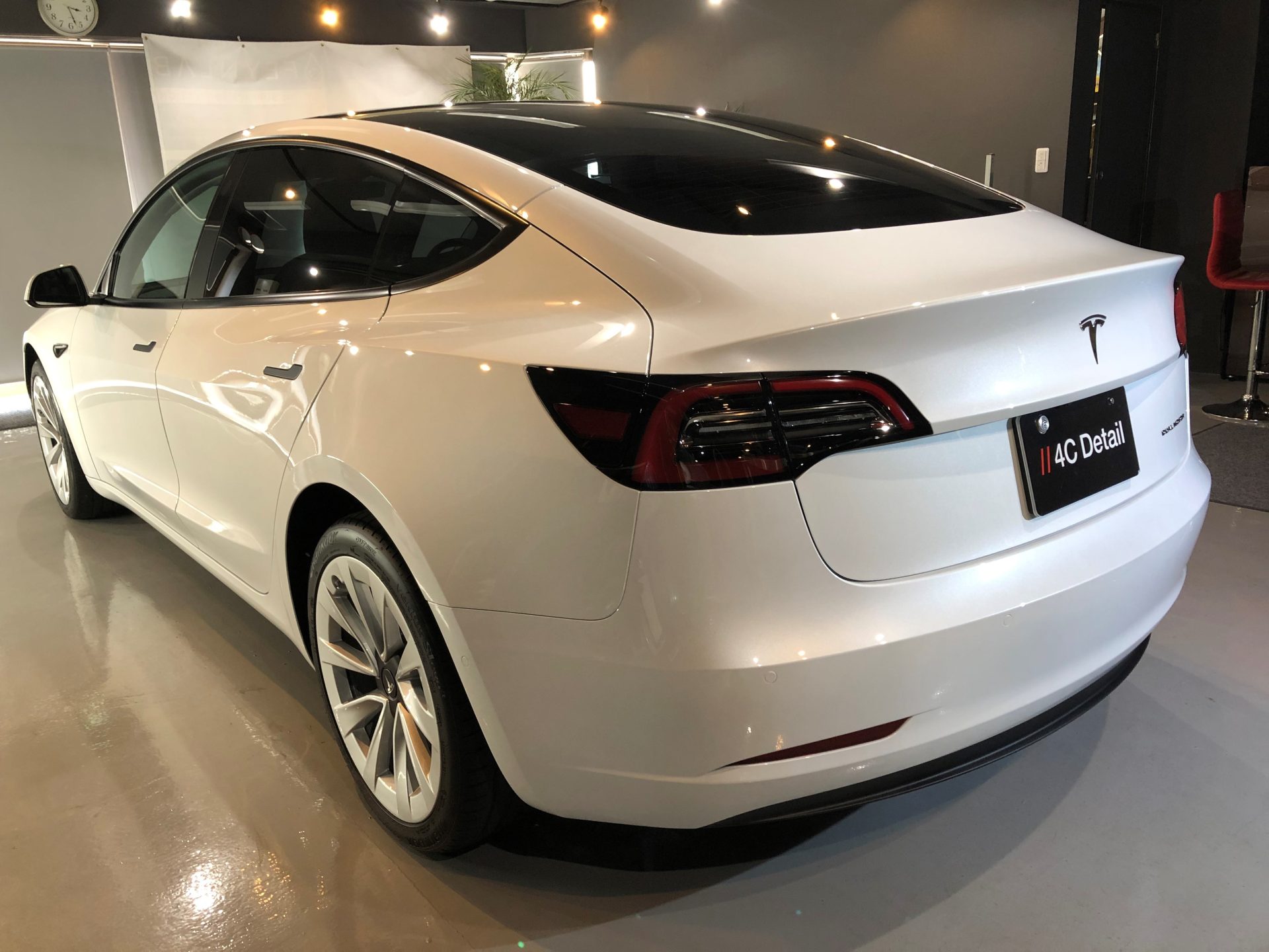 Tesla モデル3 ボディガラスコーティング　カーフィルム　専門店　横浜